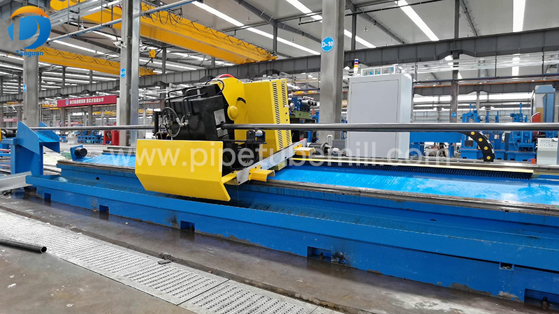 cold flying saw cutter
