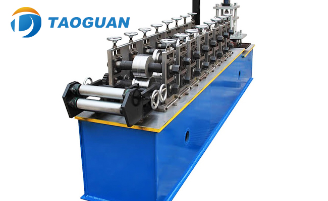 C Z Cold Roll Forming Purlin Mill Machine-1 C Z Cold Roll Forming Purlin Mill Machine-1