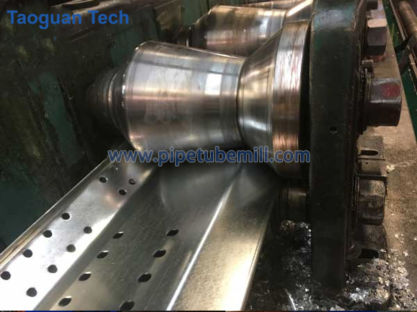C Z Cold Roll Forming Purlin Mill Machine